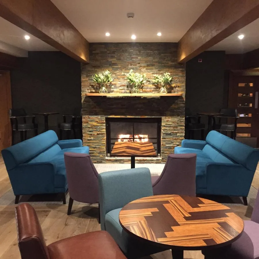 Lounge with fireplace